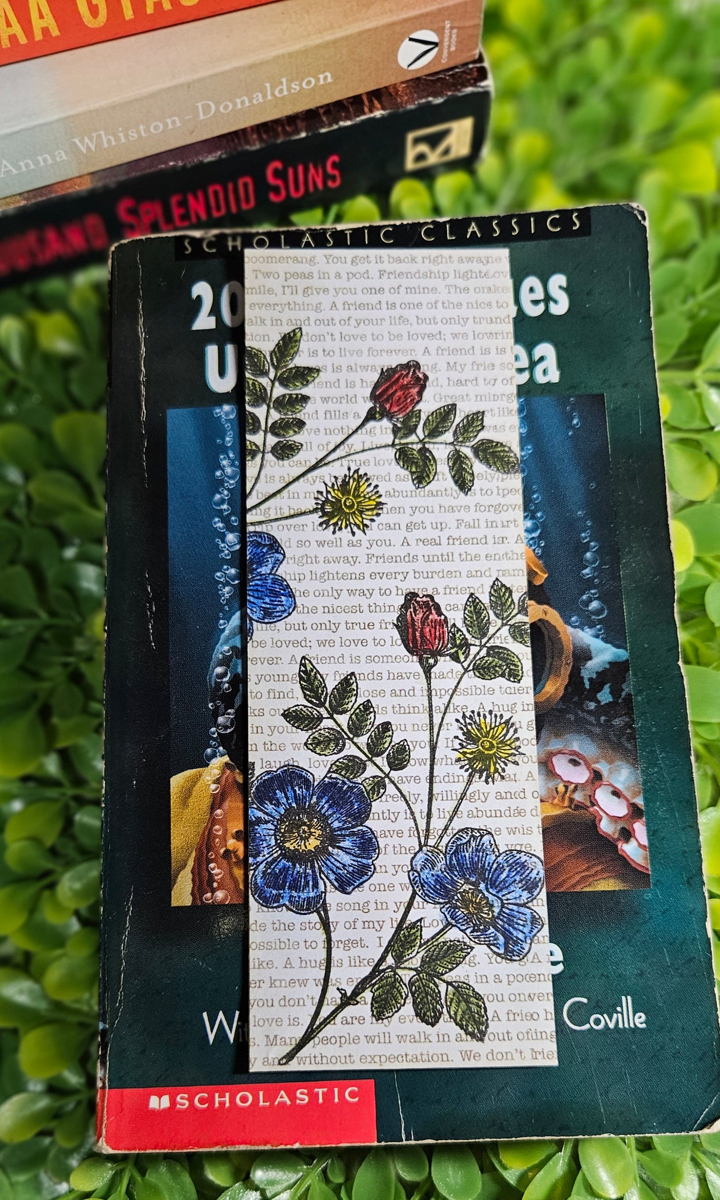 Handmade Floral Laminated Bookmarks β Cute Bookmarks for Readers, Gifts for Book Lovers, Unique Gifts, Literary Gifts, Bookish Things and Accessories