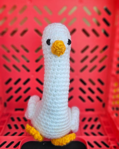 Handmade Crochet Goose Plushie – Waterfowl Cuteness