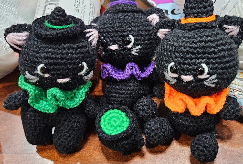 Crochet Witchy Kitty